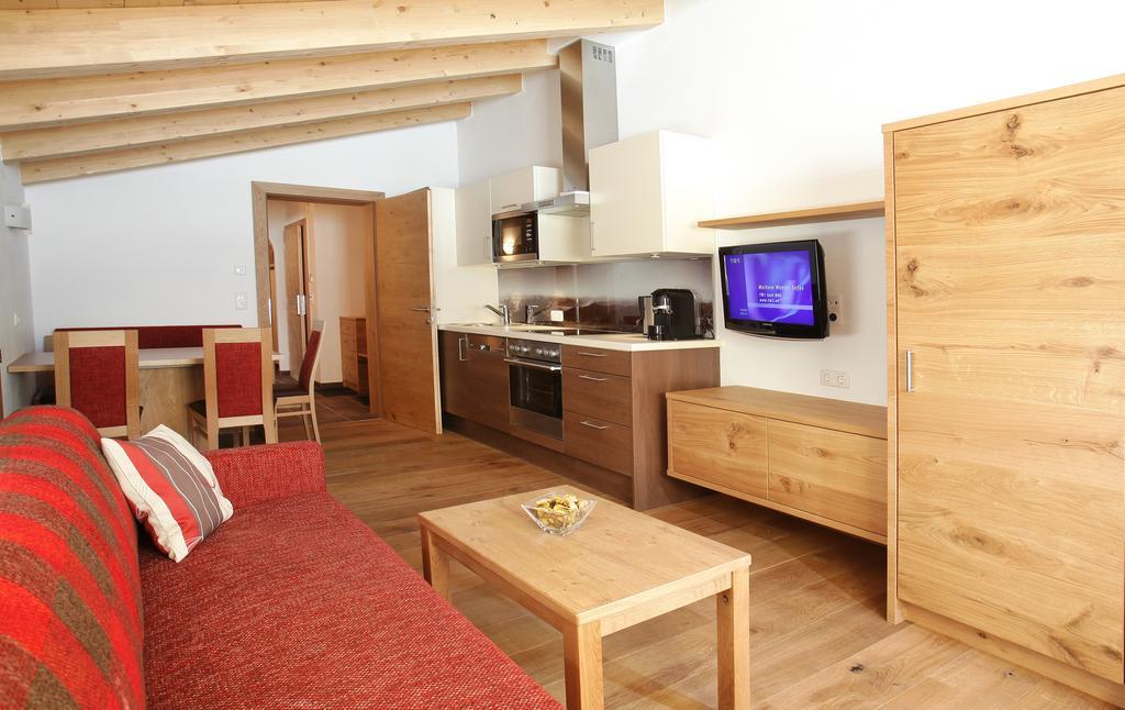 Tarlack Appartements Huetten 34 Leogang Chambre photo