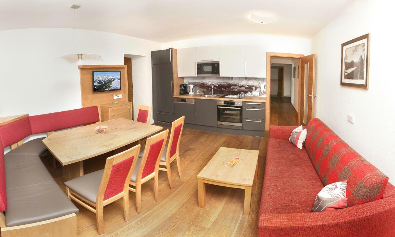 Tarlack Appartements Huetten 34 Leogang Extérieur photo