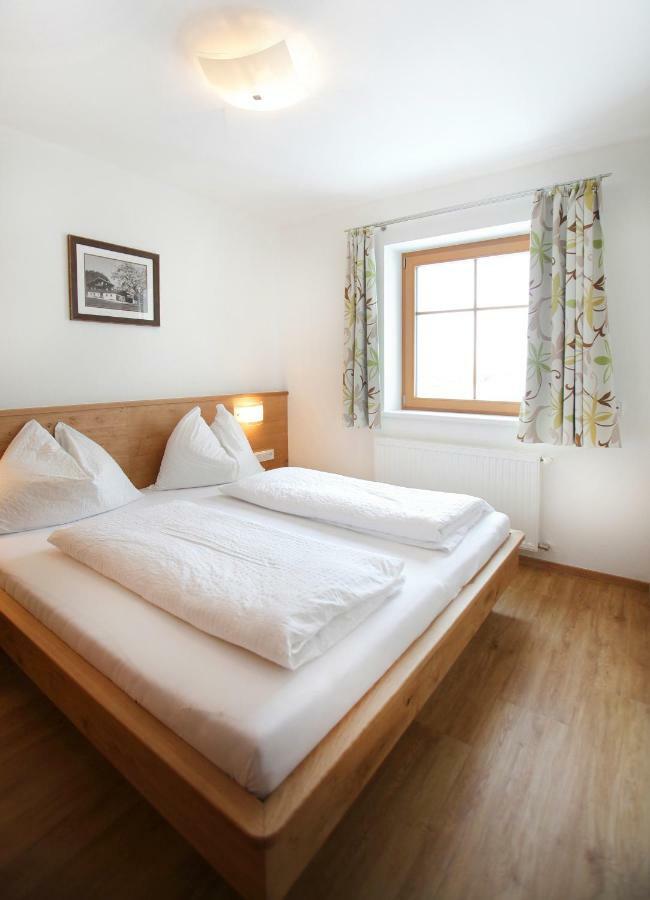 Tarlack Appartements Huetten 34 Leogang Extérieur photo
