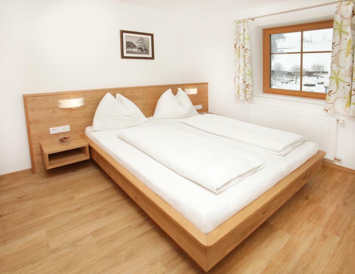 Tarlack Appartements Huetten 34 Leogang Extérieur photo