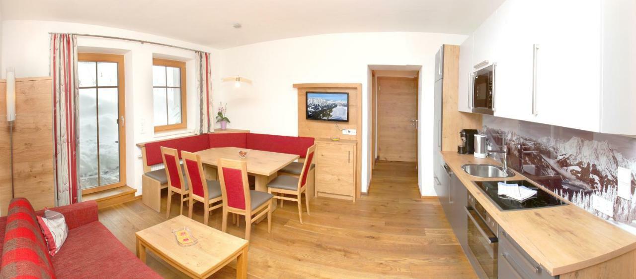 Tarlack Appartements Huetten 34 Leogang Extérieur photo
